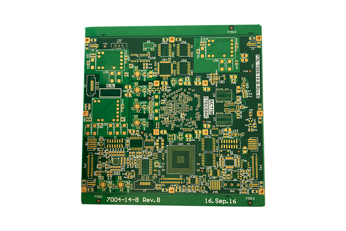 為什么pcb電路板在電鍍時板邊時會燒焦？